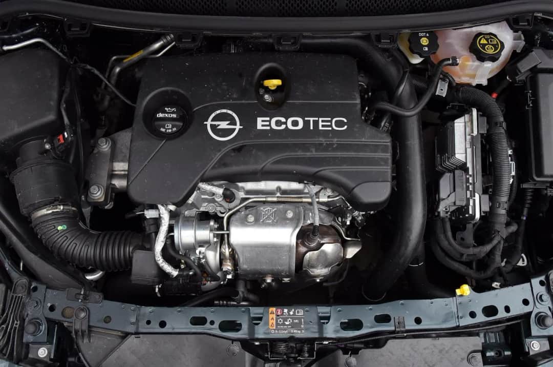 Astra K: Silniki benzyna/diesel który wybrać, by nie żałować?